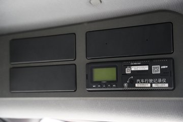 ��������(HOWO) TS 8X4 8�ײ��ʽ���̻�϶�����ж�� �д��º�400.61kWhͼƬ