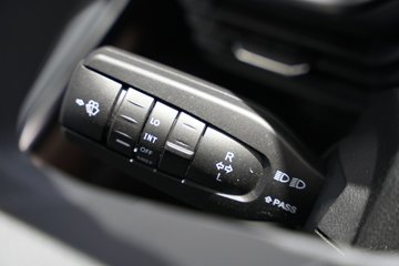 ��������(HOWO) TS 8X4 8�ײ��ʽ���̻�϶�����ж�� �д��º�400.61kWhͼƬ