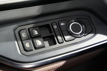 ��������(HOWO) TS 8X4 8�ײ��ʽ���̻�϶�����ж�� �д��º�400.61kWhͼƬ