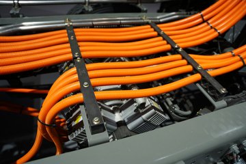 ��������(HOWO) TS 8X4 8�ײ��ʽ���̻�϶�����ж�� �д��º�400.61kWhͼƬ