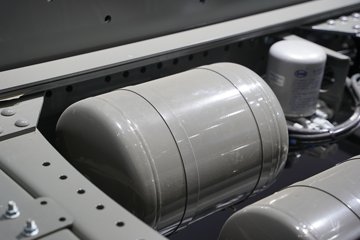 ��������(HOWO) TS 8X4 8�ײ��ʽ���̻�϶�����ж�� �д��º�400.61kWhͼƬ