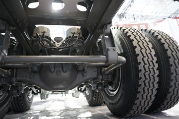 ��������(HOWO) TS 8X4 8�ײ��ʽ���̻�϶�����ж�� �д��º�400.61kWhͼƬ