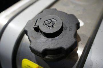 ��������(HOWO) TS 8X4 8�ײ��ʽ���̻�϶�����ж�� �д��º�400.61kWhͼƬ