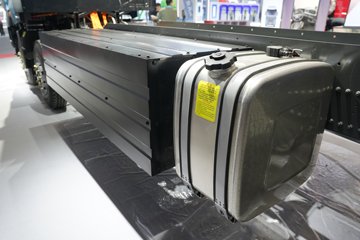 ��������(HOWO) TS 8X4 8�ײ��ʽ���̻�϶�����ж�� �д��º�400.61kWhͼƬ