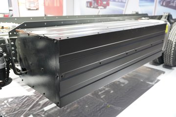 ��������(HOWO) TS 8X4 8�ײ��ʽ���̻�϶�����ж�� �д��º�400.61kWhͼƬ