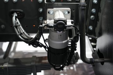 ��������(HOWO) TS 8X4 8�ײ��ʽ���̻�϶�����ж�� �д��º�400.61kWhͼƬ