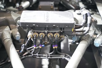 ��������(HOWO) KS 620���� 6X4 �й����� AMT�Զ��� ǣ����ͼƬ