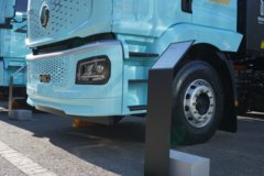 质子汽车帝江Re 6X4 纯电动牵引车 亿纬448kWh