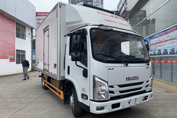江西五十铃翼放EM7 152马力 4X2 4.05米单排冷藏车