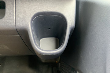 ������ʮ������EM7 152���� 4X2 4.05�׵�����س�ͼƬ