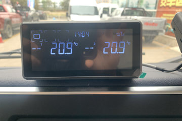 ������ʮ������EM7 152���� 4X2 4.05�׵�����س�ͼƬ