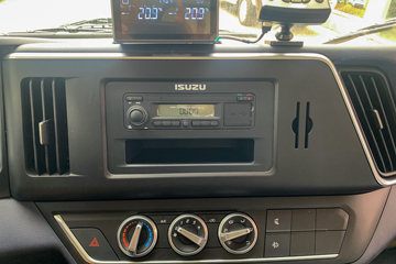 ������ʮ������EM7 152���� 4X2 4.05�׵�����س�ͼƬ