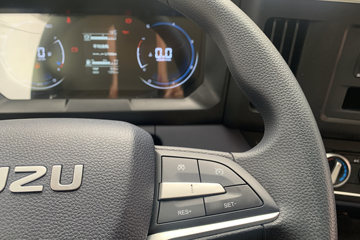 ������ʮ������EM7 152���� 4X2 4.05�׵�����س�ͼƬ