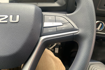 ������ʮ������EM7 152���� 4X2 4.05�׵�����س�ͼƬ