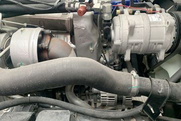 ������ʮ������EM7 152���� 4X2 4.05�׵�����س�ͼƬ