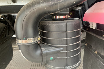 ������ʮ������EM7 152���� 4X2 4.05�׵�����س�ͼƬ