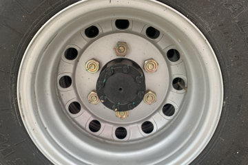 ������ʮ������EM7 152���� 4X2 4.05�׵�����س�ͼƬ