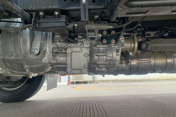 ������ʮ������EM7 152���� 4X2 4.05�׵�����س�ͼƬ