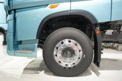 重汽豪沃(HOWO) TS 14.6L LNG 590马力 6X4 中国重汽 AMT自动档 牵引车