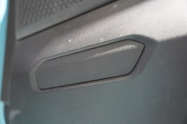 TS&nbsp;牵引车驾驶室                                               图片