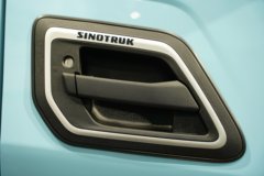 重汽豪沃(HOWO) TS  4X2 纯电动牵引车 宁德时代600kWh