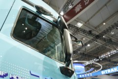 重汽豪沃(HOWO) TS  4X2 纯电动牵引车 宁德时代600kWh