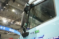 重汽豪沃(HOWO) TS  4X2 纯电动牵引车 宁德时代600kWh