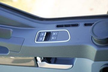 ���������۽�Re 6X4 ���綯ǣ���� �к�600kWhͼƬ