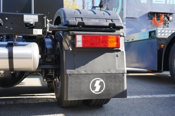 ���������۽�Re 6X4 ���綯ǣ���� �к�600kWhͼƬ