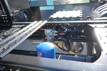 ���������۽�Re 6X4 ���綯ǣ���� �к�600kWhͼƬ