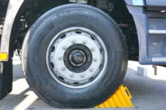 质子汽车帝江Re 6X4 纯电动牵引车 655.84kWh