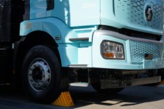 质子汽车帝江Re 6X4 燃料电池牵引车 263kWh