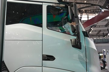�����ƺ�H7 7.4L���� 330���� 4X2 �й�����10�� AMT�Զ��� ��ʽ�ػ���ͼƬ