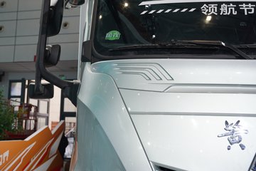 �����ƺ�H7 7.4L���� 330���� 4X2 �й�����10�� AMT�Զ��� ��ʽ�ػ���ͼƬ