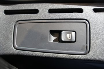 �����ƺ�H7 7.4L���� 330���� 4X2 �й�����10�� AMT�Զ��� ��ʽ�ػ���ͼƬ