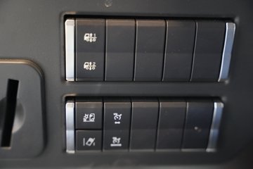 �����ƺ�H7 7.4L���� 330���� 4X2 �й�����10�� AMT�Զ��� ��ʽ�ػ���ͼƬ