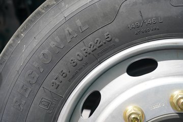 �����ƺ�H7 7.4L���� 330���� 4X2 �й�����10�� AMT�Զ��� ��ʽ�ػ���ͼƬ