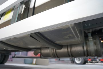 �����ƺ�H7 7.4L���� 330���� 4X2 �й�����10�� AMT�Զ��� ��ʽ�ػ���ͼƬ