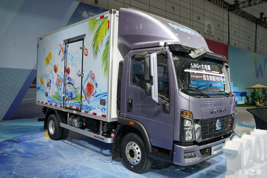 ����HOWO�Ῠ ͳ˧T400 ����ʽ��϶����Ῠ 120.27kWh