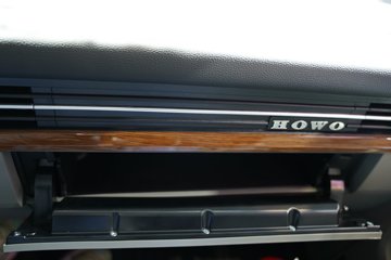 ����HOWO�Ῠ ͳ˧T400 ����ʽ��϶����Ῠ 120.27kWhͼƬ