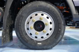 统帅&nbsp;电动载货车底盘图片