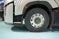 重汽黄河H7 6X4 增程式混合动力牵引车 潍柴400.43kWh