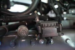 重汽黄河H7 6X4 增程式混合动力牵引车 潍柴400.43kWh