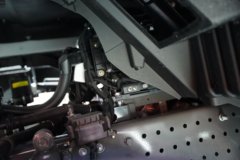 重汽黄河H7 6X4 增程式混合动力牵引车 潍柴400.43kWh