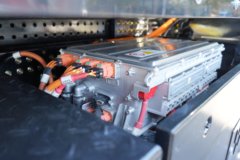 质子汽车帝江Ta 6X4 燃料电池牵引车 88kWh 质子汽车帝江Ta 6X4 燃料电池牵引车 88kWh