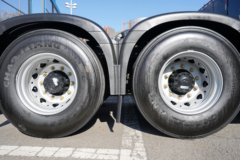 质子汽车帝江Ta 6X4 燃料电池牵引车 88kWh 质子汽车帝江Ta 6X4 燃料电池牵引车 88kWh