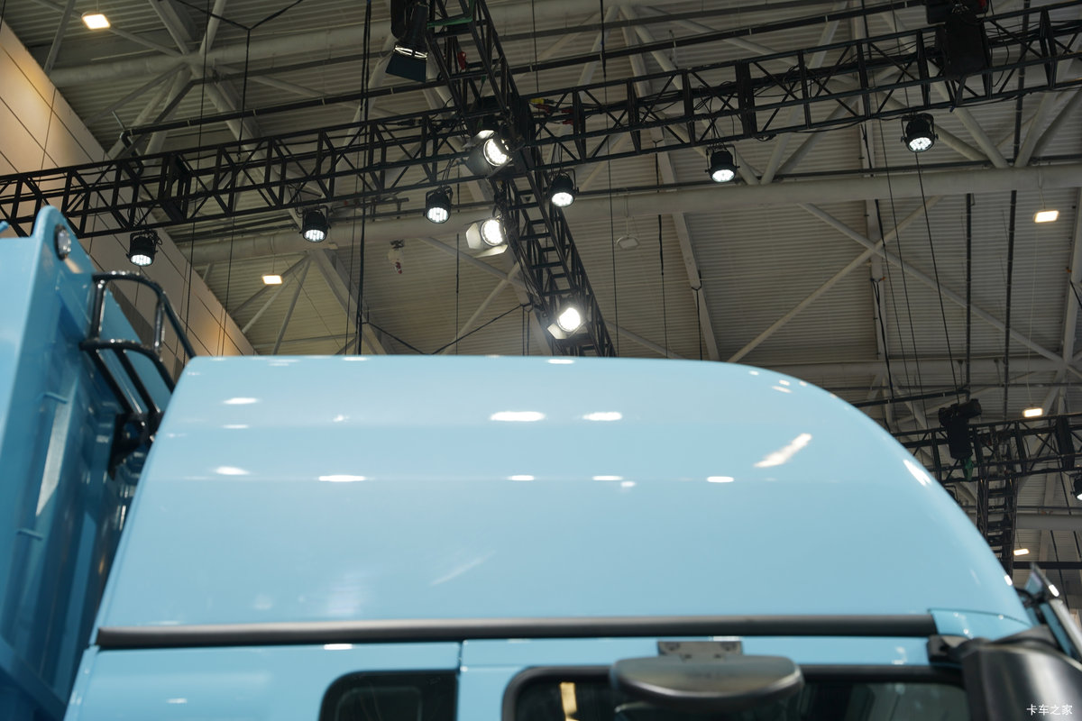 ��������(HOWO) TX-N 7.4L���� 350���� 4X2 �й�����12�� AMT�Զ��� ��դʽ�ػ������                                                