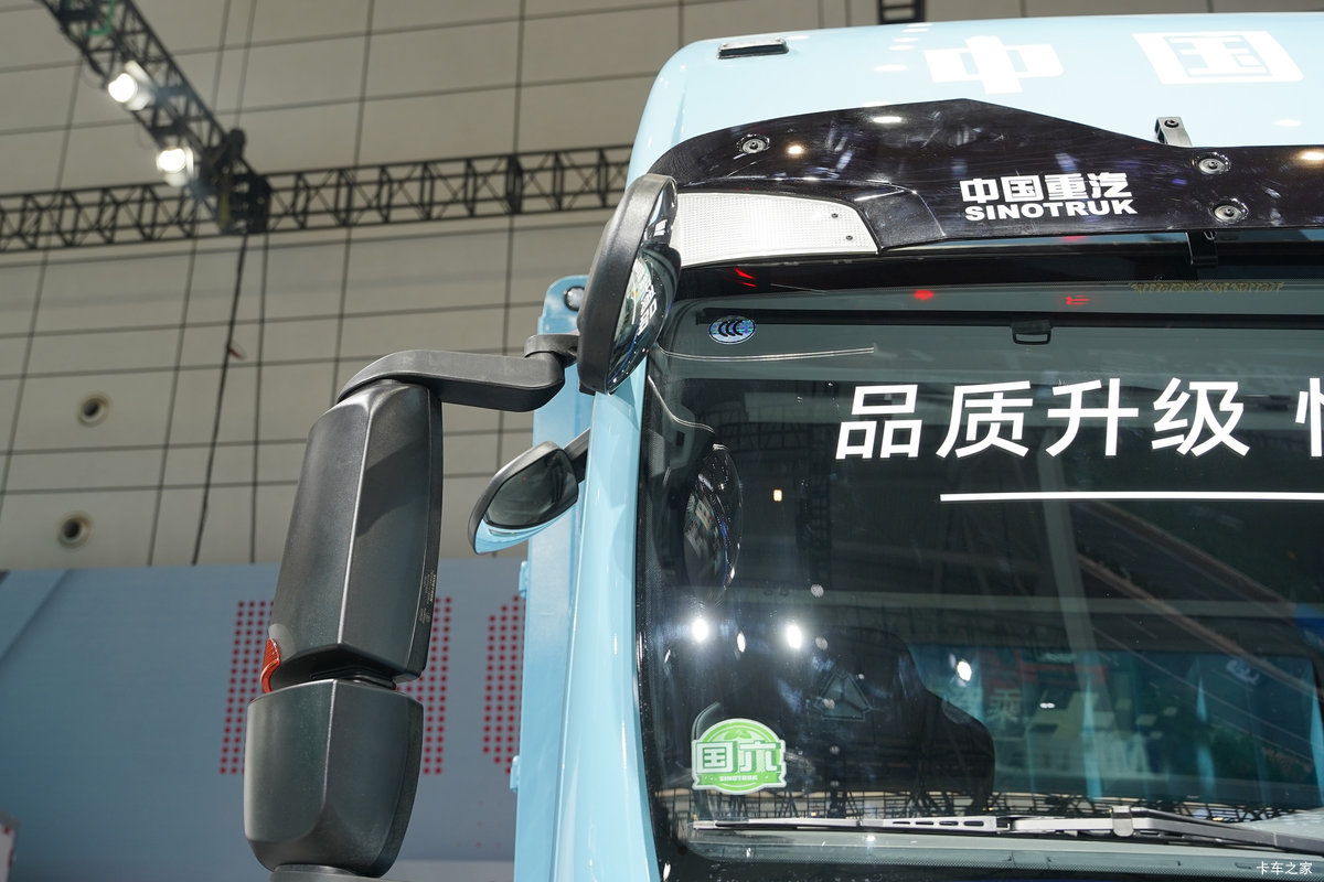 ��������(HOWO) TX-N 7.4L���� 350���� 4X2 �й�����12�� AMT�Զ��� ��դʽ�ػ������                                                