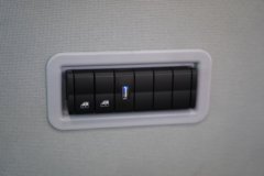 重汽豪沃(HOWO) TX-N 7.4L柴油 350马力 4X2 中国重汽12档 AMT自动档 仓栅式载货车 重汽豪沃(HOWO) TX-N 7.4L柴油 350马力 4X2 中国重汽12档 AMT自动档 仓栅式载货车