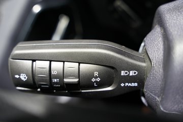 ��������(HOWO) TX-N 7.4L���� 350���� 4X2 �й�����12�� AMT�Զ��� ��դʽ�ػ���ͼƬ